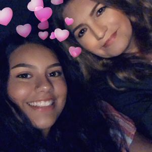 Meet your Posher, Alma